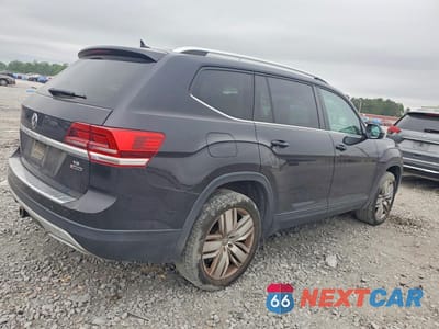 Trzecie zdjęcie samochodu z tyłu: 2019 VOLKSWAGEN ATLAS SE VIN:1V2UR2CA0KC588666 - miniatura