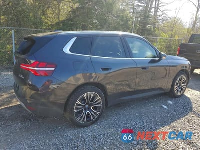 Trzecie zdjęcie samochodu z tyłu: 2026 BMW X3 30 XDRIVE VIN:5UX53GP03T9240511 - miniatura