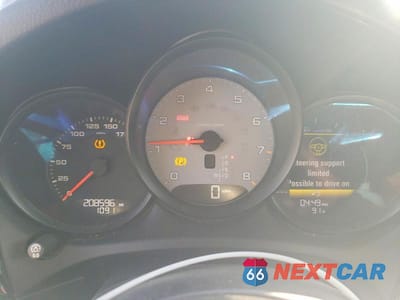 Zdjęcie 9 z 13 samochodu: 2015 PORSCHE MACAN S VIN:WP1AB2A53FLB54843 - miniatura