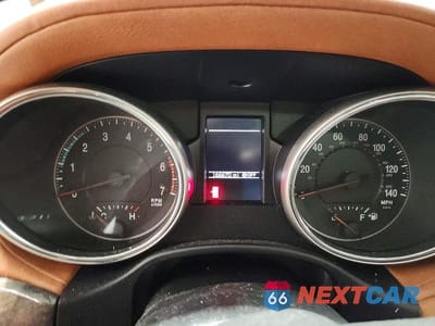 Zdjęcie 9 z 13 samochodu: 2011 JEEP GRAND CHEROKEE OVERLAND VIN:1J4RR6GT6BC623022 - miniatura