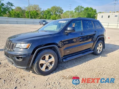 2017 JEEP GRAND CHEROKEE LAREDO 1C4RJFAGXHC747179 - główne zdjęcie licytacji z USA - miniatura