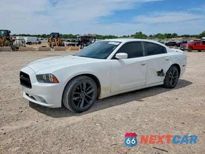 2014 DODGE CHARGER SXT 2C3CDXHG8EH178239 - główne zdjęcie licytacji z USA - miniatura