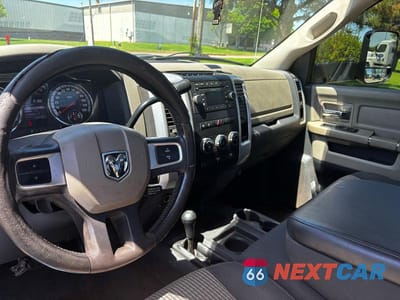 Zdjęcie 9 z 10 samochodu: 2011 DODGE RAM 3500 ST VIN:3D6WZ4EL5BG549776 - miniatura