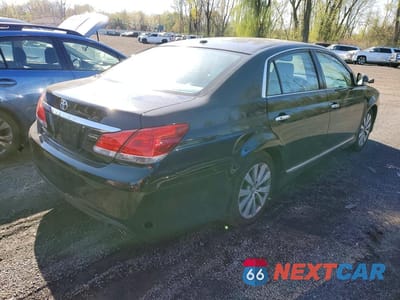 Trzecie zdjęcie samochodu z tyłu: 2011 TOYOTA AVALON LIMITED VIN:4T1BK3DB5BU371971 - miniatura
