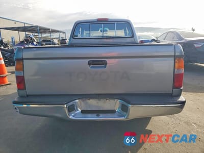 Zdjęcie 6 z 12 samochodu: 1996 TOYOTA TACOMA XTRACAB VIN:4TAVL52N9TZ094619 - miniatura