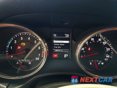 Zdjęcie 9 z 13 samochodu: 2013 JEEP GRAND CHEROKEE LAREDO VIN:1C4RJFAGXDC502683 - miniatura