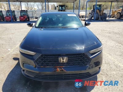 Piąte zdjęcie samochodu w środku: 2023 HONDA ACCORD LX VIN:1HGCY1F25PA021016 - miniatura