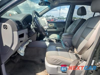 Zdjęcie 7 z 13 samochodu: 2007 KIA SORENTO BASE VIN:KNDJD736575670044 - miniatura