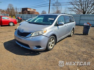 2014 TOYOTA SIENNA LE 8-PASSENGER 5TDKK3DC0ES451460 - główne zdjęcie licytacji z USA - miniatura