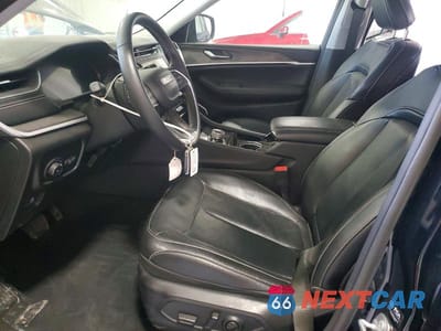 Zdjęcie 7 z 14 samochodu: 2023 JEEP GRAND CHEROKEE LIMITED VIN:1C4RJHBG6PC506227 - miniatura