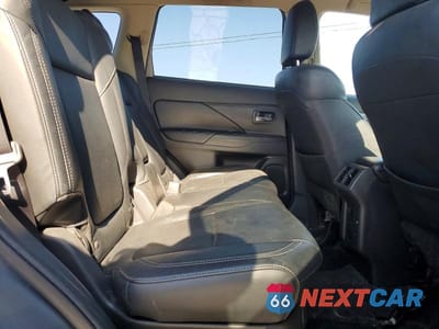 Zdjęcie 11 z 13 samochodu: 2020 MITSUBISHI OUTLANDER SE VIN:JA4AZ3A31LZ043258 - miniatura