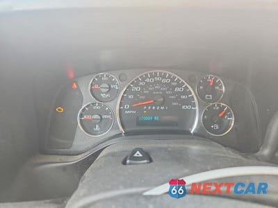 Zdjęcie 9 z 13 samochodu: 2021 CHEVROLET EXPRESS 2500 CARGO DELIVERY VAN VIN:1GCWGAFP2M1174524 - miniatura