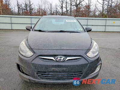 Piąte zdjęcie samochodu w środku: 2013 HYUNDAI ACCENT VIN:KMHCU4AE6DU434548 - miniatura