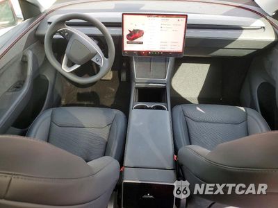 Zdjęcie 8 z 13 samochodu: 2026 TESLA MODEL Y VIN:7SAYGDED7TA443530 - miniatura