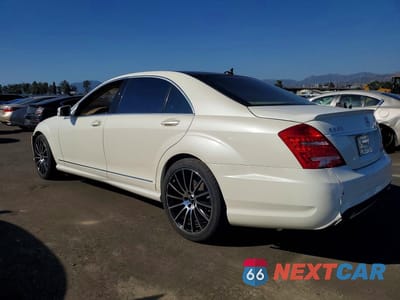 Drugie zdjęcie samochodu z przodu: 2013 MERCEDES-BENZ S 550 VIN:WDDNG7DB3DA534105 - miniatura