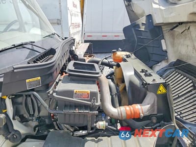 Zdjęcie 11 z 12 samochodu: 2018 INTERNATIONAL 4300 BOX TRUCK VIN:3HAMMMML2JL695230 - miniatura