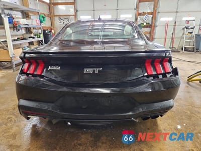 Zdjęcie 6 z 12 samochodu: 2026 FORD MUSTANG GT VIN:1FA6P8CF5T5405482 - miniatura