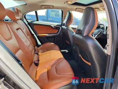 Zdjęcie 10 z 13 samochodu: 2012 VOLVO S60 T5 VIN:YV1622FS0C2058394 - miniatura
