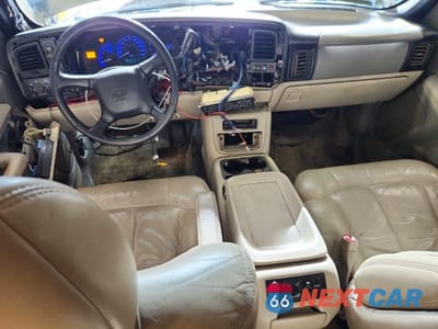 Zdjęcie 8 z 13 samochodu: 2002 CHEVROLET TAHOE K1500 VIN:1GNEK13Z02J169326 - miniatura