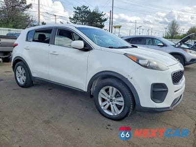 Czwarte zdjęcie samochodu z boku: 2017 KIA SPORTAGE LX VIN:KNDPM3AC0H7086569 - miniatura