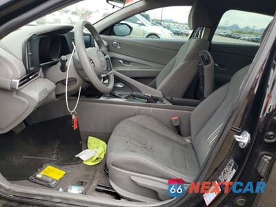 Zdjęcie 7 z 12 samochodu: 2023 HYUNDAI ELANTRA SEL VIN:KMHLM4AG3PU586910 - miniatura