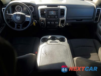 Zdjęcie 8 z 12 samochodu: 2020 RAM 1500 CLASSIC WARLOCK VIN:1C6RR7GT5LS145346 - miniatura