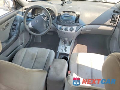 Zdjęcie 8 z 12 samochodu: 2008 HYUNDAI ELANTRA GLS VIN:KMHDU46D78U450428 - miniatura