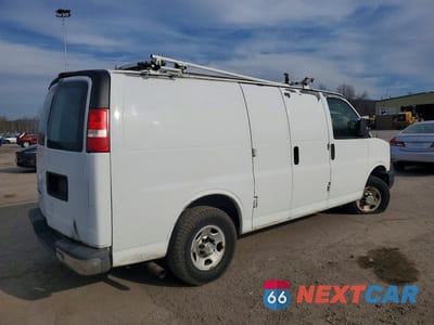 Trzecie zdjęcie samochodu z tyłu: 2010 CHEV EXPRESS G2500 VIN:1GCZGFDAXA1163985 - miniatura