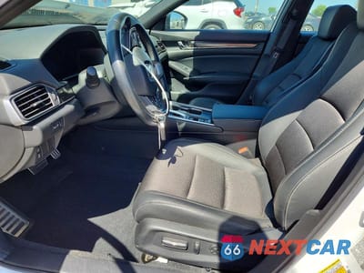 Zdjęcie 7 z 13 samochodu: 2022 HONDA ACCORD SPORT VIN:1HGCV1F3XNA008356 - miniatura