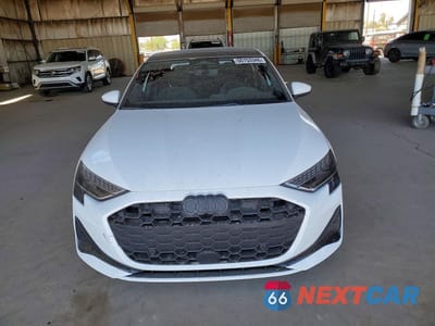 Piąte zdjęcie samochodu w środku: 2026 AUDI A3 PREMIUM VIN:WAUGUDGY3TA038811 - miniatura