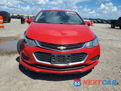Piąte zdjęcie samochodu w środku: 2017 CHEVROLET CRUZE LS VIN:3G1BC5SM9HS531840 - miniatura