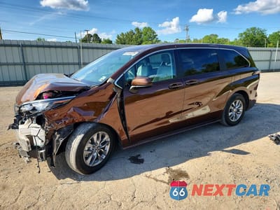 2024 TOYOTA SIENNA LE 8-PASSENGER 5TDKRKEC1RS194254 - główne zdjęcie licytacji z USA - miniatura
