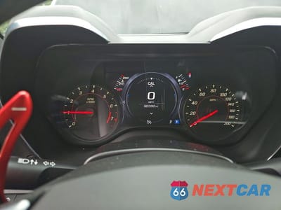 Zdjęcie 8 z 10 samochodu: 2020 CHEVROLET CAMARO SS VIN:1G1FH3D78L0114644 - miniatura