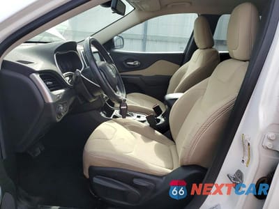 Zdjęcie 7 z 12 samochodu: 2015 JEEP CHEROKEE LATITUDE VIN:1C4PJLCS5FW539570 - miniatura