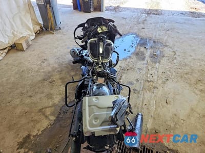 Zdjęcie 6 z 10 samochodu: 2018 HARLEY-DAVIDSON FLTRXS ROAD GLIDE SPECIAL VIN:1HD1KTC17JB657421 - miniatura
