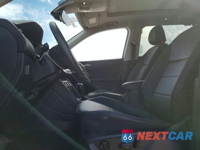 Zdjęcie 7 z 12 samochodu: 2020 VOLKSWAGEN TIGUAN SE VIN:3VV2B7AX9LM022136 - miniatura