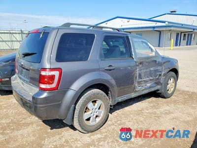 Trzecie zdjęcie samochodu z tyłu: 2011 FORD ESCAPE XLT VIN:1FMCU0D77BKC71794 - miniatura