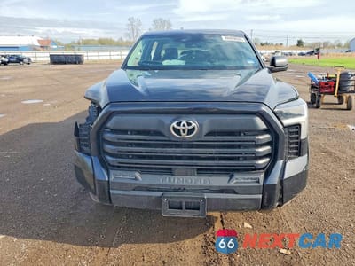 Piąte zdjęcie samochodu w środku: 2024 TOYOTA TUNDRA SR5 VIN:5TFLA5DB1RX170097 - miniatura