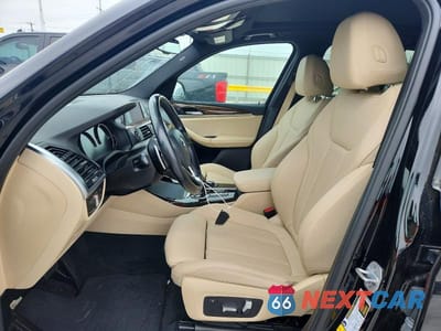 Zdjęcie 7 z 13 samochodu: 2019 BMW X3 SDRIVE30I VIN:5UXTR7C54KLF29425 - miniatura