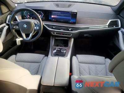 Zdjęcie 8 z 13 samochodu: 2024 BMW X5 XDRIVE40I VIN:5UX23EU05R9T89491 - miniatura