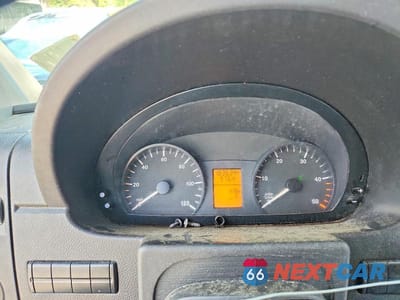 Zdjęcie 9 z 12 samochodu: 2018 MERCEDES BENZ SPRINTER 2500 DELIVERY VAN VIN:WD3PE7CDXJP622339 - miniatura