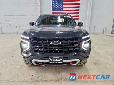Piąte zdjęcie samochodu w środku: 2026 CHEVROLET SUBURBAN K1500 Z71 VIN:1GNS6DKD1TR232161 - miniatura