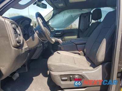 Zdjęcie 7 z 12 samochodu: 2023 CHEVROLET SILVERADO K3500 LT VIN:1GC4YTEY0PF240781 - miniatura
