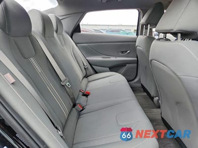 Zdjęcie 10 z 12 samochodu: 2024 HYUNDAI ELANTRA HYBRID BLUE VIN:KMHLM4DJ2RU094623 - miniatura