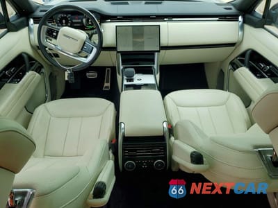 Zdjęcie 8 z 13 samochodu: 2025 LAND ROVER RANGE ROVER AUTOBIOGRAPHY VIN:SALK19F46SA269629 - miniatura