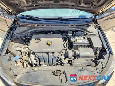 Zdjęcie 11 z 12 samochodu: 2017 HYUNDAI ELANTRA SE VIN:5NPD74LF3HH212118 - miniatura