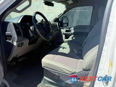 Piąte zdjęcie samochodu w środku: 2017 FORD F250 SUPER DUTY VIN:1FT7W2BT3HEE70005 - miniatura