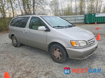 Czwarte zdjęcie samochodu z boku: 2002 TOYOTA SIENNA XLE VIN:4T3ZF13C82U451662 - miniatura