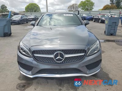Piąte zdjęcie samochodu w środku: 2017 MERCEDES-BENZ C 300 4MATIC VIN:WDDWJ4KB4HF387325 - miniatura