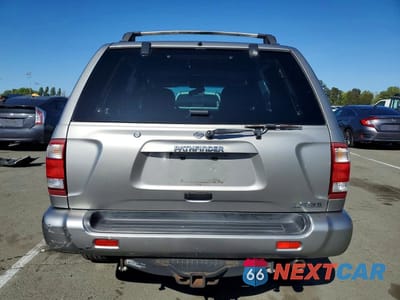 Zdjęcie 6 z 13 samochodu: 2001 NISSAN PATHFINDER SE VIN:JN8DR09Y31W598670 - miniatura